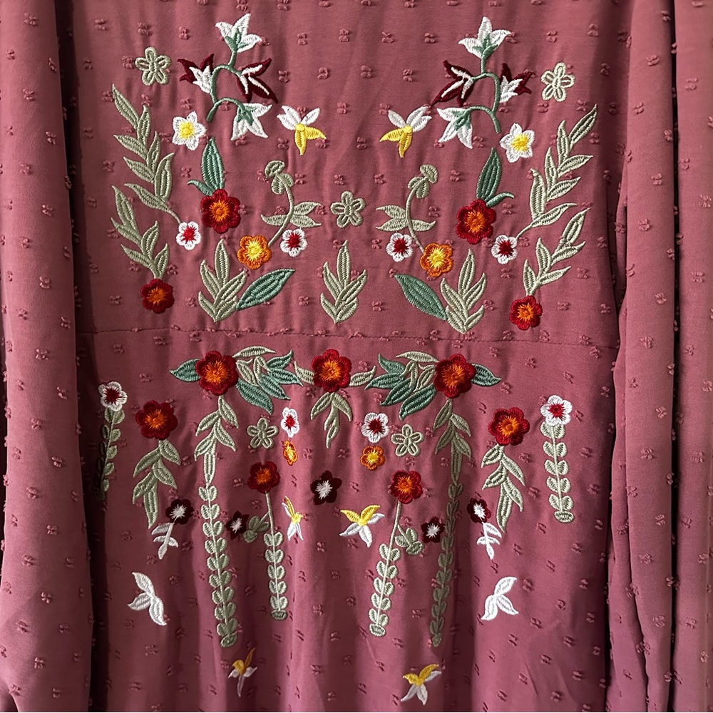 🌻3 for $13🌻 SHEIN | EUC Blush Swiss Dot Embroidered Dress Long Sleeve Size M - Picture 3 of 10